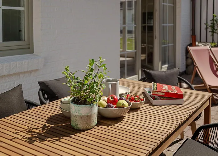 Kajuete #21 Dock 6c *